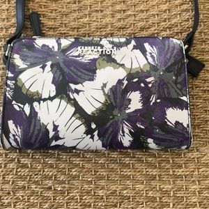 NWOT Kenneth Cole Reaction crossbody purse